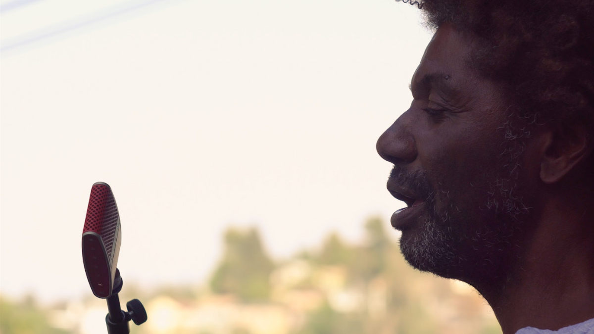 Collaborating with Other Musicians Remotely: Seamless Audio with the Tula Mic