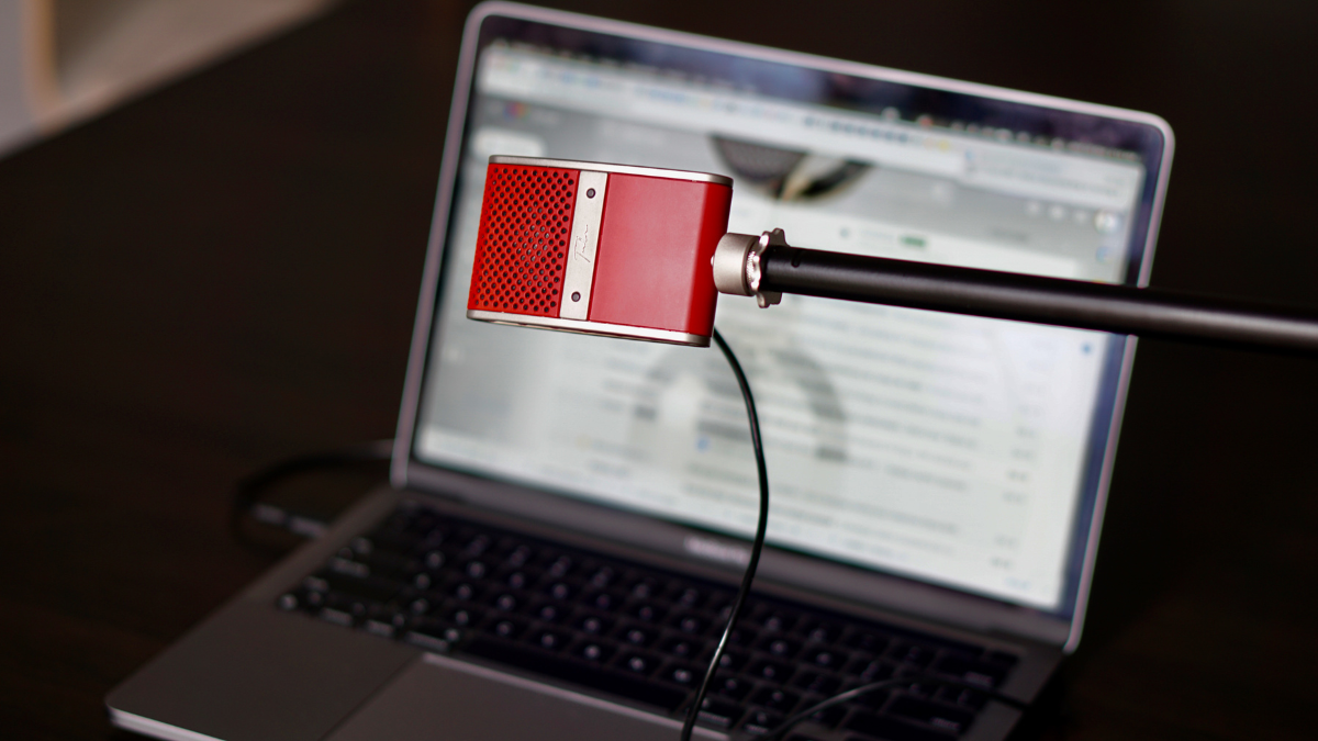 What Do You Plug a USB Microphone Into? A Guide to Connecting Your Tula Mic